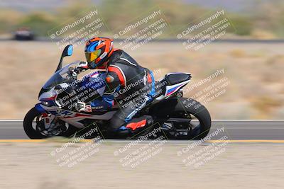 media/Oct-09-2022-SoCal Trackdays (Sun) [[95640aeeb6]]/Turn 15 Inside Distant Pans (1145am)/